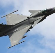 Gripen E, cele mai avansate avioane de luptă pe care Ucraina urmează să le primească. Ce le face atât de speciale și de ce ar putea schimba radical jocul pe câmpul de luptă